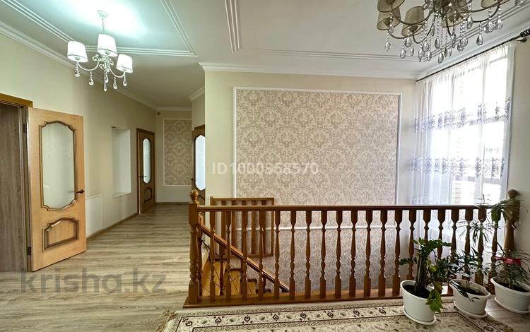 Жеке үй · 5 бөлме · 240 м² · 10 жүзд., Гүлдер 2 ш/а., Таугуль 24, бағасы: 130 млн ₸ в Караганде, Казыбек би р-н — фото 2