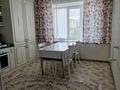 2-бөлмелі пәтер · 61 м² · 2/5 қабат, мкр. Алтын орда 22 — Тауелсиздик, бағасы: 250 000 ₸ в Актобе — фото 3