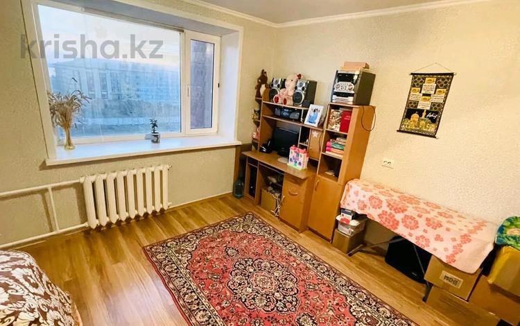 1-комнатная квартира, 35 м², 2/5 этаж помесячно, Мира за 95 000 〒 в Петропавловске — фото 2