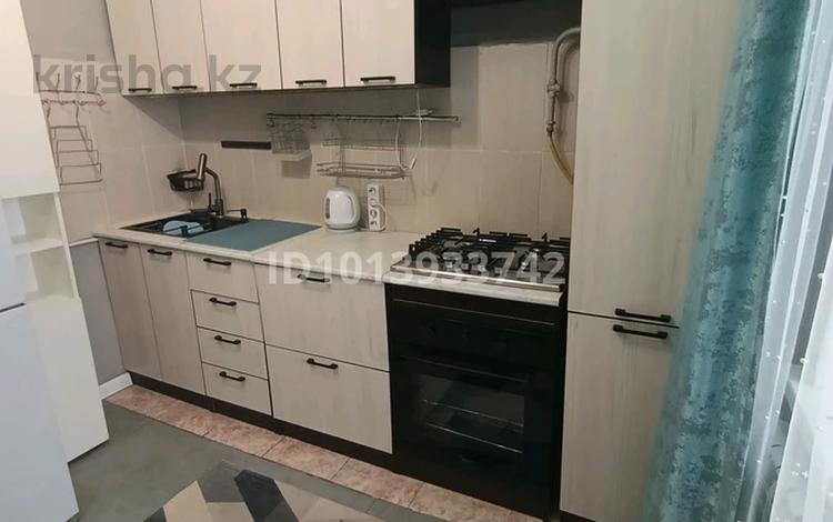 1-комнатная квартира · 43.2 м² · 3/5 этаж, мкр Шанхай, Турмагамбетова 34/1 — Рыскулова/Пожарского за 8.9 млн ₸ в Актобе — фото 2