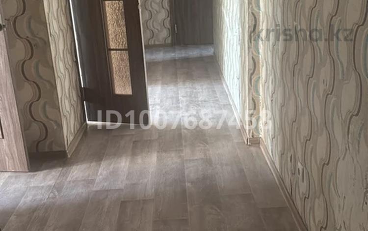 3-бөлмелі пәтер · 68 м² · 7/9 қабат, мкр Туран-2 45а — Дом находится в доль дороги напротив школы 143, бағасы: 140 000 ₸ в Шымкенте, Каратауский р-н — фото 2