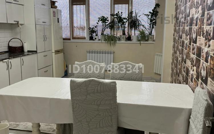3-комнатная квартира · 120 м² · 14/16 этаж, 17-й мкр 3 — Дом находится в престижном районе с видом на море. за 45 млн ₸ в Актау — фото 2