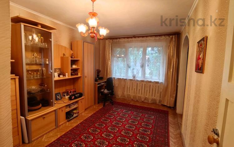 3-бөлмелі пәтер, 61 м², 1/5 қабат, мкр Юго-Восток, мкр Юго-Восток, 28й микрорайон, Строителей, бағасы: ~ 18.4 млн 〒 в Караганде, Казыбек би р-н — фото 2