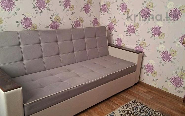 3-бөлмелі пәтер · 60 м² · 2/5 қабат, 16-шағынаудан 31, бағасы: 200 000 ₸ в Шымкенте, Аль-Фарабийский р-н — фото 2