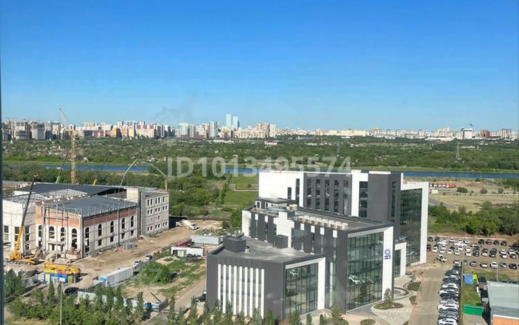2-комнатная квартира · 73.8 м² · 13/16 этаж, Айтматова 57 за 35.5 млн ₸ в Астане, Нура р-н — фото 2