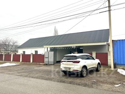 Отдельный дом · 5 комнат · 124 м² · 10 сот., Тілендиев 11 за 30 млн 〒 в Аксае