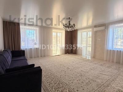 3-комнатная квартира · 140 м² · 1/9 этаж, Алтынсарина 34 за 500 000 〒 в Костанае