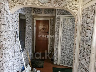 3-бөлмелі пәтер · 56.4 м² · 4/4 қабат, мкр №9 30, бағасы: 35 млн ₸ в Алматы, Ауэзовский р-н