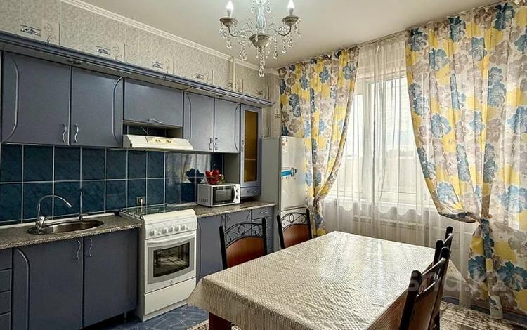 1-комнатная квартира · 51.2 м² · 3/9 этаж, проспект Каныш Сатпаев 60 за 32.5 млн ₸ в Атырау — фото 2