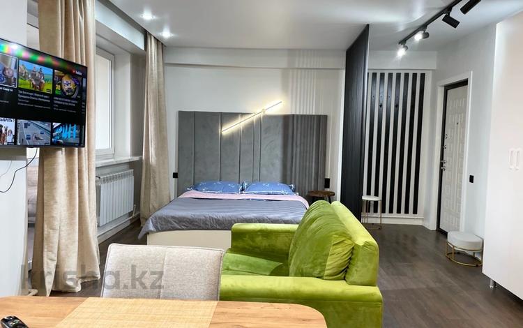 1-комнатная квартира · 45 м² · 1 этаж, Казыбек би 1а — Сатпаева за 18 000 ₸ в Усть-Каменогорске — фото 2