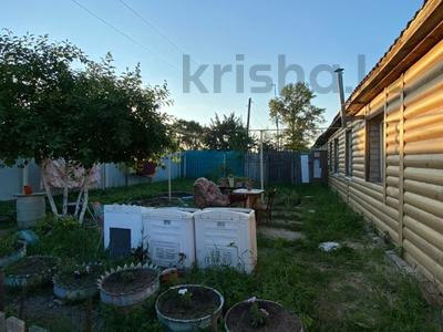 Отдельный дом · 4 комнаты · 75.4 м² · 9 сот., Молодёжная 2 за 16 млн ₸ в Семее, Красный Кордон