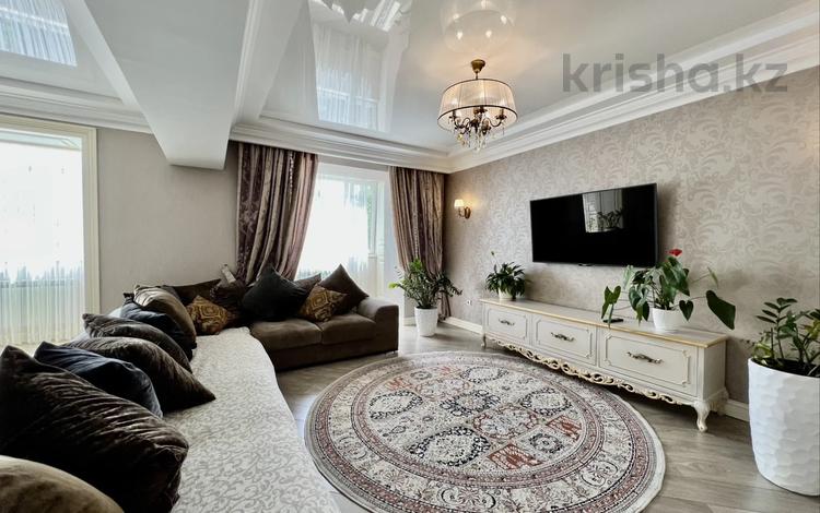 4-бөлмелі пәтер · 200 м² · 2/5 қабат, Аль-Фараби — Шашкина, бағасы: 185 млн ₸ в Алматы, Бостандыкский р-н — фото 2
