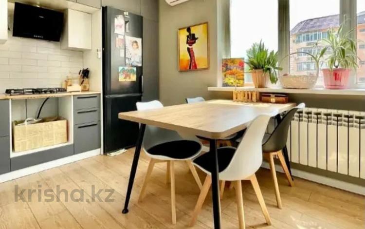 2-бөлмелі пәтер · 73 м² · 3/5 қабат, Халиуллина, бағасы: 42.9 млн ₸ в Алматы, Медеуский р-н — фото 7