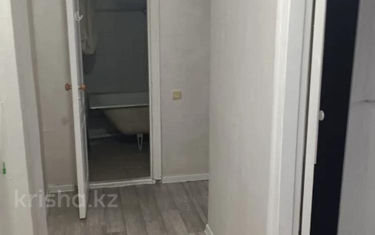 2-бөлмелі пәтер · 54 м² · 5/5 қабат, Достық ш/а, ул.Назарбаева 137, бағасы: 17 млн ₸ в Талдыкоргане, мкр Достык — фото 2
