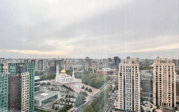 1-комнатная квартира · 40 м² · 27/63 этаж, Достык 5 — ТРЦ Керуен за 300 000 ₸ в Астане, Есильский р-н — фото 2