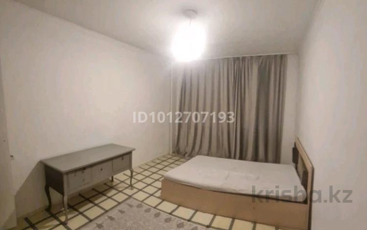 2-бөлмелі пәтер · 56 м² · 4/5 қабат, Самал-3 ш/а., Мкр Самал-1 30 — Мендикулова Жолдасбекова, бағасы: 300 000 ₸ в Алматы, Медеуский р-н — фото 2
