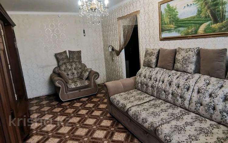 3-комнатная квартира · 43 м² · 5/5 этаж, мкр Новый Город, Мкр Новый Город. улица Ермекова 10/2 за 16.3 млн ₸ в Караганде, Казыбек би р-н — фото 2