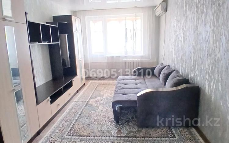 1-комнатная квартира · 43 м² · 1/9 этаж, мкр. Зачаганск пгт, Бирлик 25 — Схи монкеулы жазира 20 школа за 9 000 ₸ в Уральске — фото 46