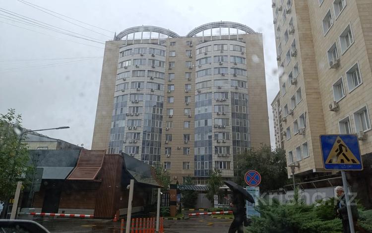 4-бөлмелі пәтер · 135.7 м² · 8/12 қабат, Мауленова 111, бағасы: 83.4 млн ₸ в Алматы, Алмалинский р-н — фото 2
