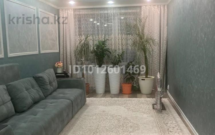 3-бөлмелі пәтер · 90 м² · 6/9 қабат, Карбышева 43/3, бағасы: 300 000 ₸ в Костанае — фото 2