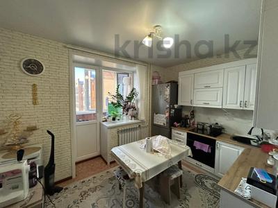 Продажа квартир в Акмолинской обл.: 1-комнатная квартира · 39.2 м² · 4/9 этаж, Старый аэропорт 13а за 16.8 млн 〒 1-комнатная квартира · 39.2 м² · 4/9 этаж, Старый аэропорт 13а за 16.8 млн 〒 в Кокшетау