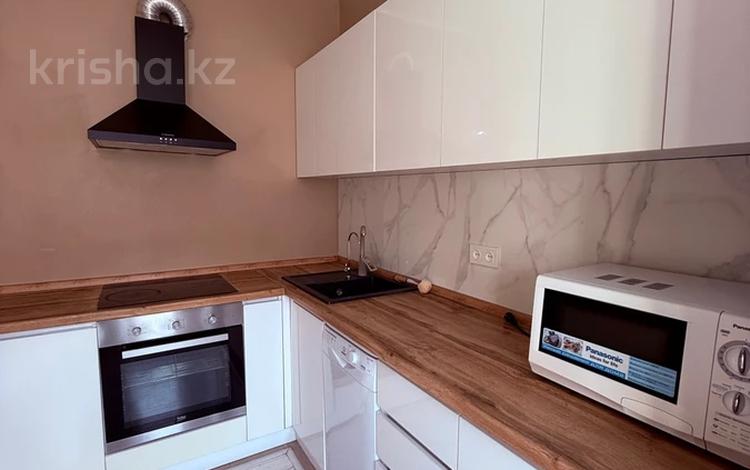 3-комнатная квартира · 70 м² · 9/13 этаж, Макатаева 131 — Муратбаева за 59.5 млн 〒 в Алматы, Алмалинский р-н — фото 2