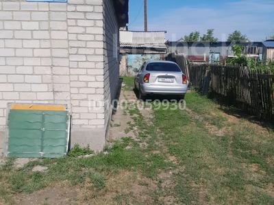 Отдельный дом · 4 комнаты · 100 м² · 6 сот., Цветочная 20 — Магазин Рахат за 5 млн ₸ в Первомайское