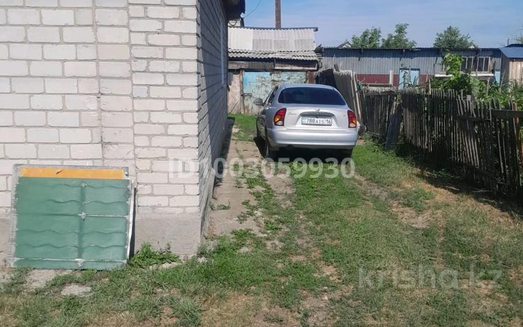 Отдельный дом · 4 комнаты · 100 м² · 6 сот., Цветочная 20 — Магазин Рахат за 5 млн ₸ в Первомайское — фото 2