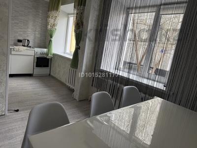 3-комнатная квартира · 66 м² · 1/5 этаж, Ломова за 400 000 ₸ в Павлодаре
