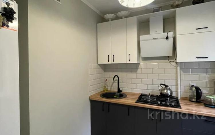 3-комнатная квартира · 57 м² · 3/4 этаж, мкр №9 30 за 38 млн ₸ в Алматы, Ауэзовский р-н — фото 2