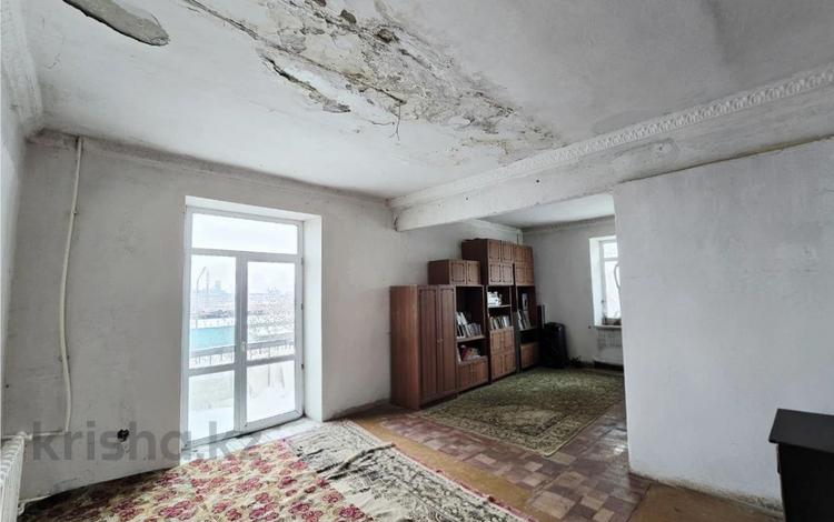 3-комнатная квартира · 60 м² · 3/3 этаж, ул. Караганды 36 за 8 млн ₸ в Темиртау — фото 9
