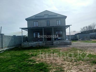 Отдельный дом · 6 комнат · 200 м², Яссауй — Целинная за 50 млн ₸ в Алатау