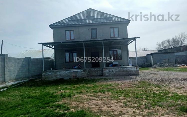 Отдельный дом · 6 комнат · 200 м², Яссауй — Целинная за 50 млн ₸ в Алатау — фото 2