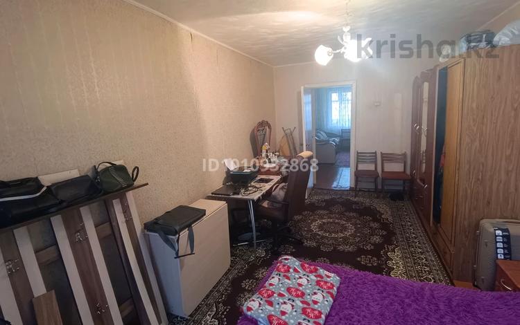 2-бөлмелі пәтер · 48.2 м² · 4/5 қабат, 30 а квартал 17, бағасы: 6.8 млн ₸ в Абае — фото 2