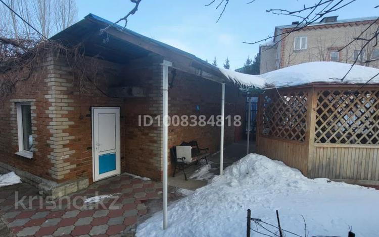 Жеке үй · 5 бөлме · 220 м² · 17.48 сот., Урунтаева 24, бағасы: 80 млн ₸ в Усть-Каменогорске, Ульбинский — фото 2