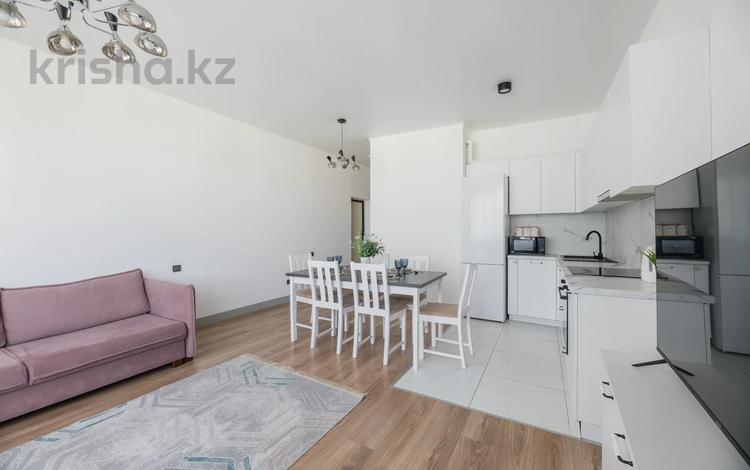 3-комнатная квартира · 75 м² · 10/14 этаж, Самал-3 15к3 за 40 000 ₸ в Алматы, Медеуский р-н — фото 2
