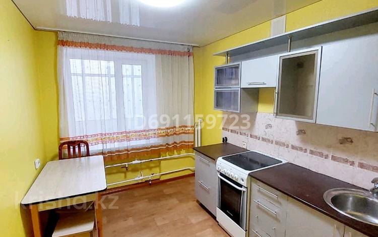 1-комнатная квартира, 40 м², 10/10 этаж, ЖАСТАР 41 — КШТ САТПАЕВА УТЕПОВА