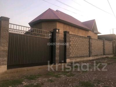 Отдельный дом · 6 комнат · 200 м² · 8 сот., Южный микро район — Суюнбая за 37 млн ₸ в Каскелене
