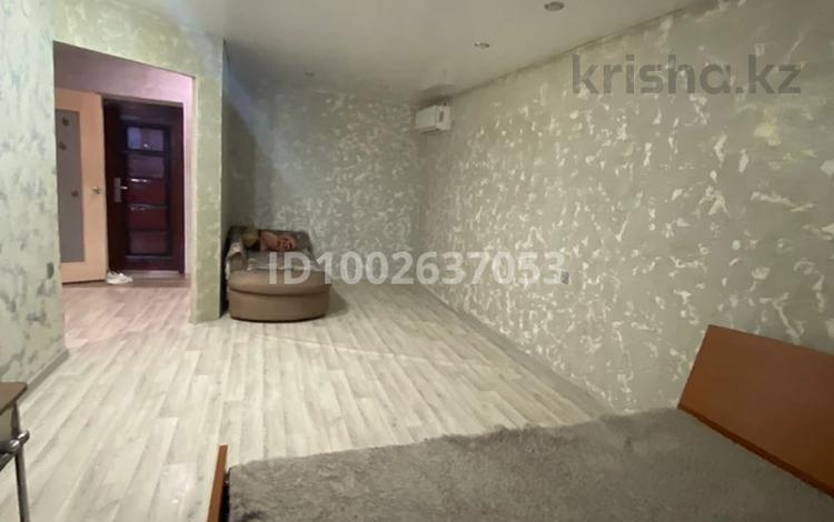 1-бөлмелі пәтер · 43 м² · 8/9 қабат, мкр 4 38 — Сырыма Датова, бағасы: 14.5 млн ₸ в Уральске — фото 4