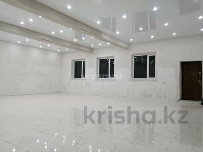 Отдельный дом · 4 комнаты · 100 м² · 5 сот., мкр. Зачаганск пгт 24 — Бокен би Радлова за 45 млн ₸ в Уральске