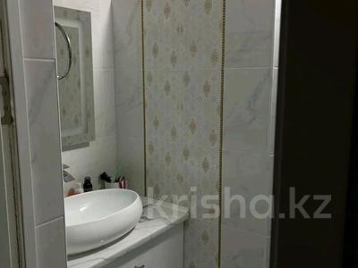 Жеке үй · 5 бөлме · 200 м² · 5 сот., Сауран 5, бағасы: 37 млн ₸ в Актобе