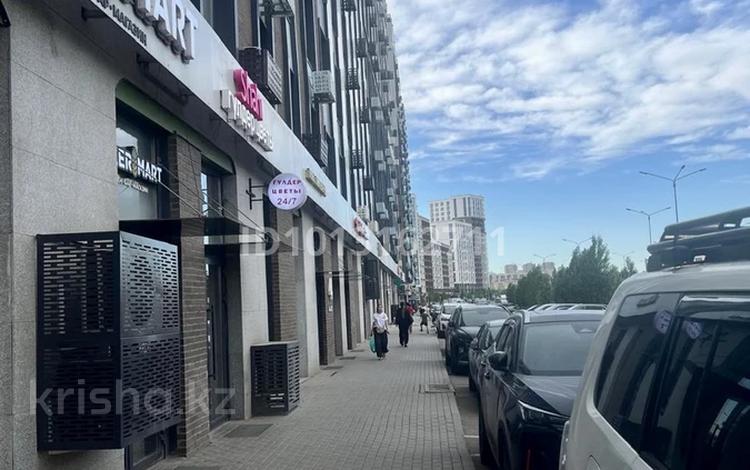 Еркін, кеңселер, дүкендер мен бутиктер, қоймалар, сұлулық салондары, медорталықтар мен дәріханалар, білім орталықтары, ойын-сауық · 89 м², бағасы: 135.9 млн ₸ в Астане, Есильский р-н — фото 2