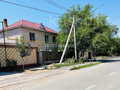 Отдельный дом · 4 комнаты · 133 м² · 4.5 сот., Ж.Аймауытова 56 — Дулатбаева и Аймауытова за 25 млн ₸ в Арыси