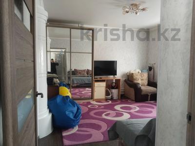 Отдельный дом · 2 комнаты · 45 м² · 5 сот., Крепостная улица за 25 млн ₸ в Петропавловске
