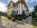 Отдельный дом · 12 комнат · 1039 м² · 23.5 сот., Депутатский городок Набережная реки Есиль за 2.7 млрд ₸ в Астане