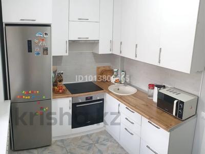 2-бөлмелі пәтер · 60.2 м² · 5/5 қабат, мкр Аксай-5 7, бағасы: 300 000 ₸ в Алматы, Ауэзовский р-н