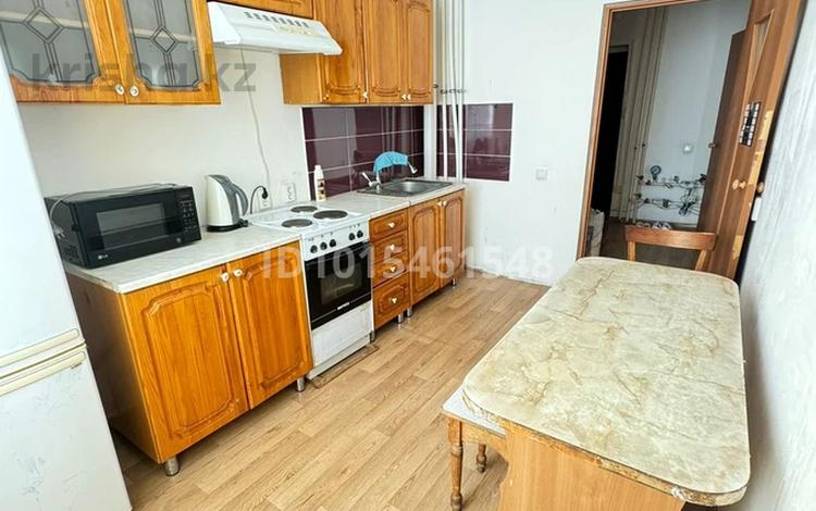 1-комнатная квартира · 38.5 м² · 3/9 этаж, Суворова 53 за 150 000 ₸ в Павлодаре — фото 2