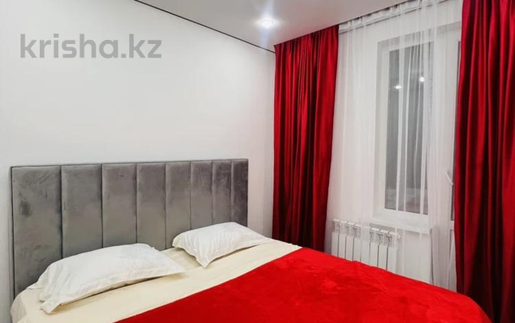 2-комнатная квартира · 40 м² · 9/9 этаж, Райымбек 590/16 за 250 000 ₸ в Алматы, Наурызбайский р-н — фото 2
