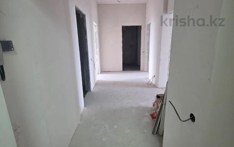 2-комнатная квартира · 75 м² · 17/17 этаж, Варламова — ОЗЕРО САЙРАН за 64 млн ₸ в Алматы, Алмалинский р-н — фото 2