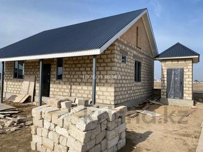 Отдельный дом · 3 комнаты · 100 м² · 12 сот., мкр Зарослый, 19 40 за ~ 10.3 млн 〒 в Атырау